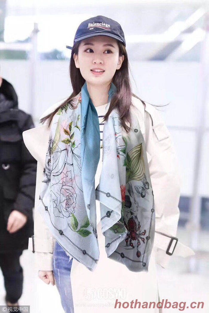 Alexander Mcqueen Scarf MQC00002 Alexander Mcqueen Scarf MQC00002